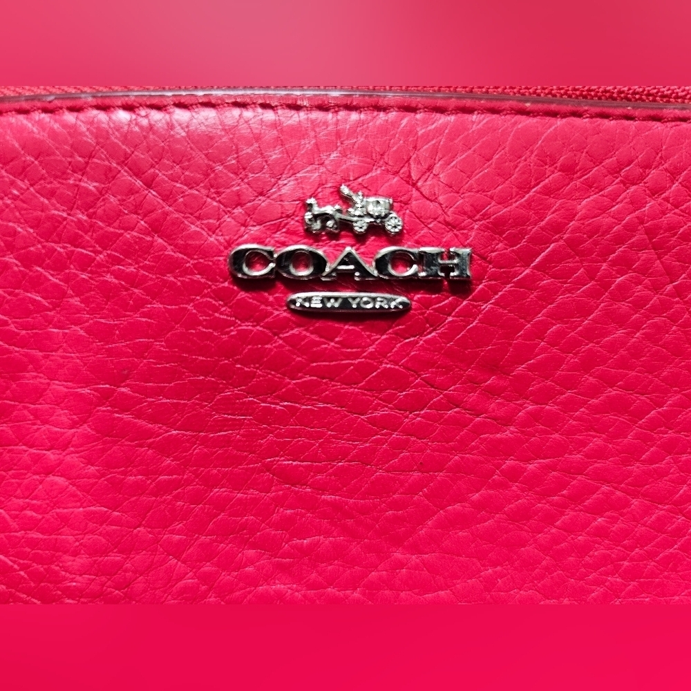 Coach Red Leather Wallet/Wristlet Dual Zipper With Coin Slot, Awesome Condition! - Picture 2 of 12
